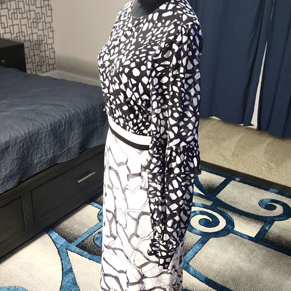 Faeriesty elegant maxi dress - Waist: 34 inches - Picture 4 of 8